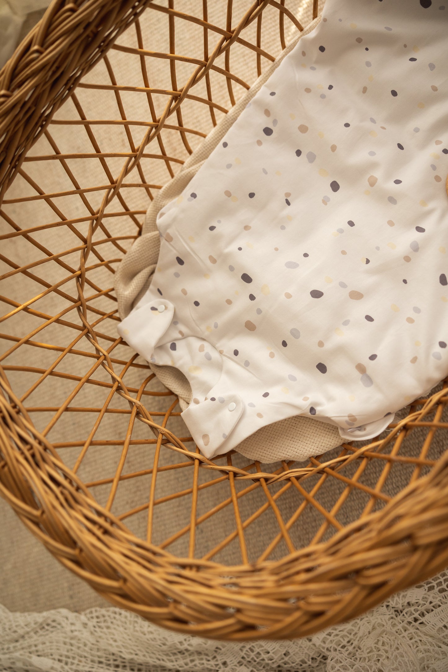 Śpiworek niemowlęcy Kropki