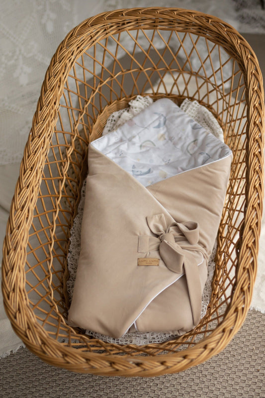 Rożek niemowlęcy beżowy Chmurki